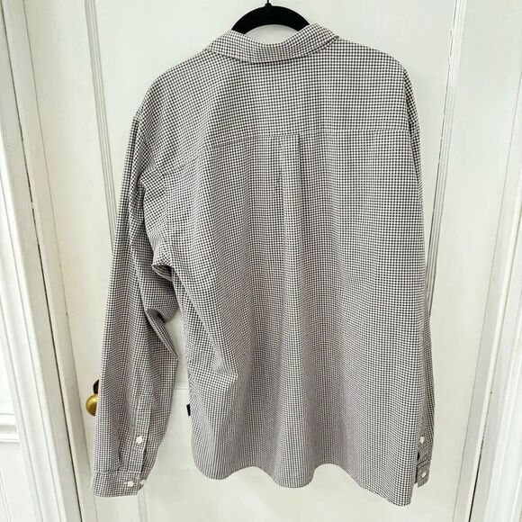 Patagonia Black and White Checkered Casual Button Down Shirt - Picture 6 of 9